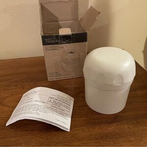 Pampered Chef Spiral and Slice #1136 Kitchen Tool Vegetable Fruit Spiralizer-